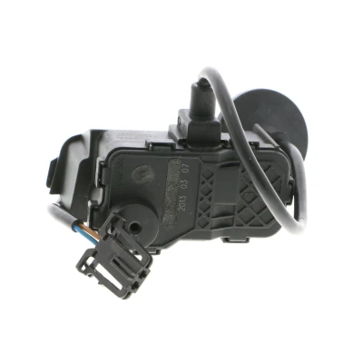 Bild av VEMO V10 77 0034 Élément d&#039;ajustage, verrouillage central Portillon de remplissage Q+, Première Monte VOLKSWAGEN: Golf 7, Jetta 4, 7 Variant