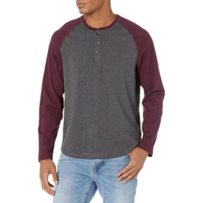Bild av Amazon Essentials Men&#039;s Långärmad Henley skjorta med normal passform (finns i Big &amp; Tall), Kolsvart ljung/Rödbrun, L
