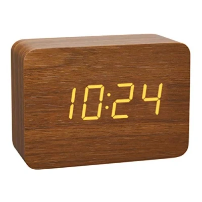 Bild av TFA Dostmann digital design radiostyrd väckarklocka i trälook Clocco, 60.2549.08, med snooze, dimmerfunktion, plast, brun/orange