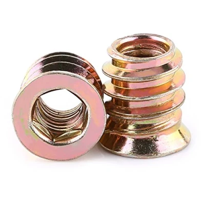 Bild av 20 delars galvaniserad kolstålskruvmutter, sockelns sexkantsmutter för trämöbler (M6 * 13mm)