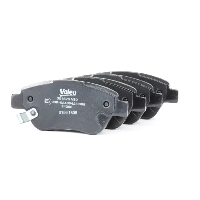 Bild av VALEO 301825 Jeu de plaquettes frein FIRST Essieu avant contact signal d&#039;usure inclus avec tôle anti bruit OPEL: Vectra C Berline, Adam
