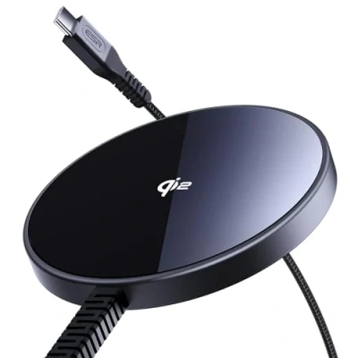Bild av ESR HaloLock Qi2 Mini trådlös laddare, 15 W Magsafe laddare iPhone, laddningsdyna för iPhone 16/15/14/13/12 serien, AirPods 4/3/Pro, stark magnetisk laddningsplatta med typ C kabel, svart