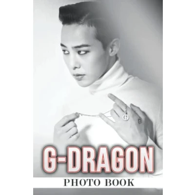 Bild av 𝓖 𝓓𝓻𝓪𝓰𝓸𝓷 Photo Book: Hot Superstar Colorful Images For All Ages To Relax And Unwind Ideal Gift Army