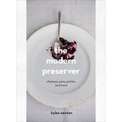 Bild av The Modern Preserver: A mindful cookbook packed with seasonal appeal