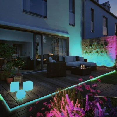 Bild av Paulmann 94562 Plug &amp; Shine LED Utomhusbelysning Strip Smart Home Zigbee Smooth IP67 10 m Inkl. 1x39 W Dimbar RGBW färgstyrning Vit Plast 3000 K
