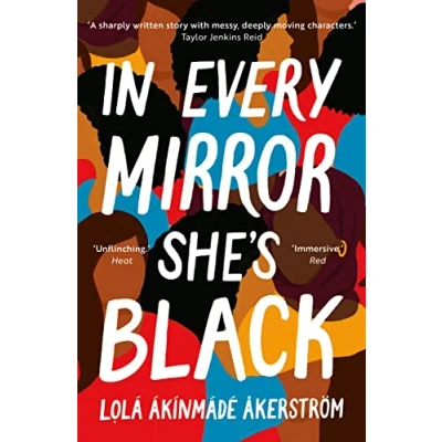 Bild av In Every Mirror She&#039;s Black