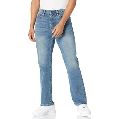 Bild av Amazon Essentials Herr Straight Fit Bootcut Jean, lätt tvätt, 32 B x 28 L