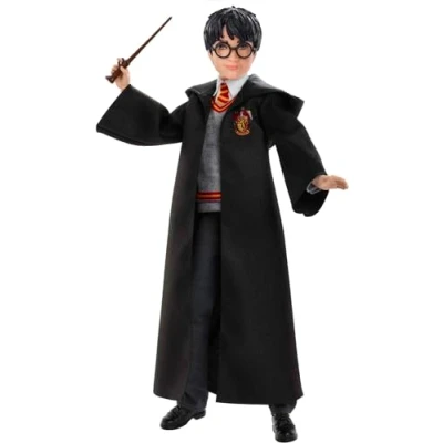 Bild av Mattel Harry Potter samlardocka (27 cm) med Hogwarts uniform, Gryffindor kappa och trollstav, FYM50