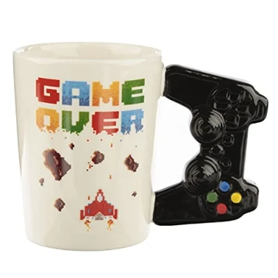 Bild av Puckator Game Over med pixeldekal keramiskt format handtag te kaffemugg roliga hemtillbehör söta presenter till flickvän stora muggar för män kvinnor varma drycker koppar hemlig jultomte