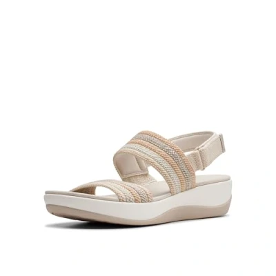 Bild av Clarks kvinnors Arla Stroll Sandal, Beige Combi, 8 UK, kombi, 42 EU