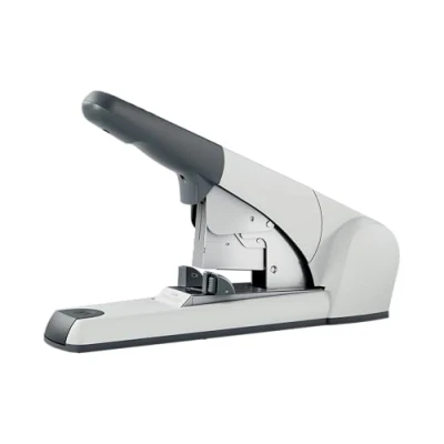 Bild av Leitz slitstark häftapparat, 120 arkkapacitet, ergonomisk metallkropp, inkluderar häftklamrar, platt klänk, 55530084 silver