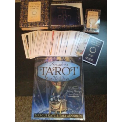 Bild av Around the Tarot in 78 Days: A Personal Journey Through Cards