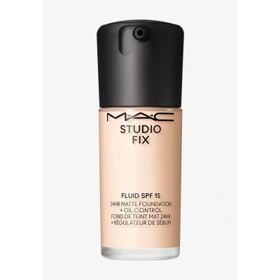 Bild av MAC Studio FIX Fluid SPF15 Foundation, Storlek: 30 ml, Nc65