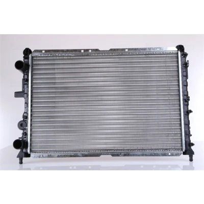 Bild av NISSENS 61847 Radiateur du moteur Aluminium 558 378 33 ailettes jointes mécaniquement FIAT: Coupe, Tempra SW, Tipo 3/5 portes, LANCIA: DELTA 2