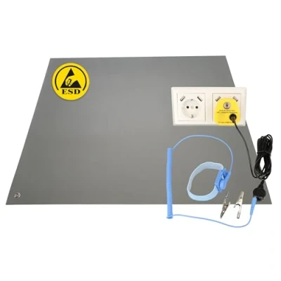 Bild av Minadax 40 x 30 cm antistatisk ESD datormatta bordsmatta &quot;premiumkvalitet&quot; inkl. manschett 2,4 m förlängning jordningskontakt