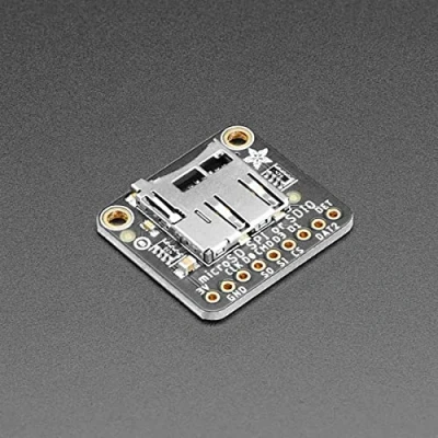 Bild av Adafruit 4682 Micro SD SPI eller SDIO 3 V grenkort