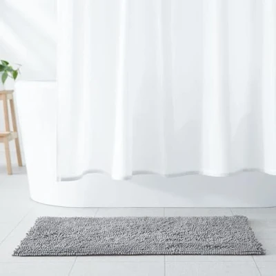 Bild av Amazon Basics Halkfri badrumsmatta i mikrofiber, platina, 86,6 x 53,3 cm