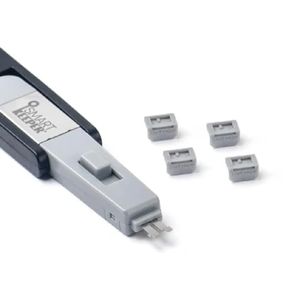 Bild av SmartKeeper ESSENTIAL/4 x mini display portblockerare + nyckel/grå