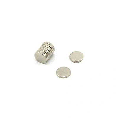 Bild av N35 Neodym magnet för konst, hantverk, modelltillverkning 10 mm diameter x 1,5 tjock 0,89 kg tåg förpackning med 20