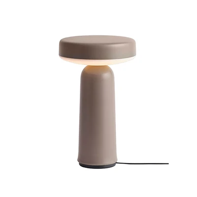 Bild av Muuto Ease Portable Lamp Bärbar lampa Taupe H21,5 x W13,16 D13,16 Ø13,16 cm