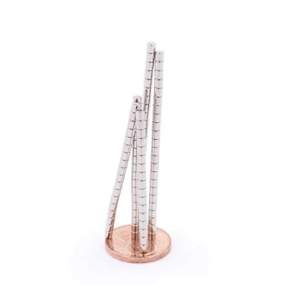 Bild av Brudazon 50 miniskivmagneter 2 x mm N52 starkaste nivå neodymiummagneter superstark Kraftmagnet för modelltillverkning, foto, whiteboard, kylskåp, hantverk liten, rund &amp; extra stark