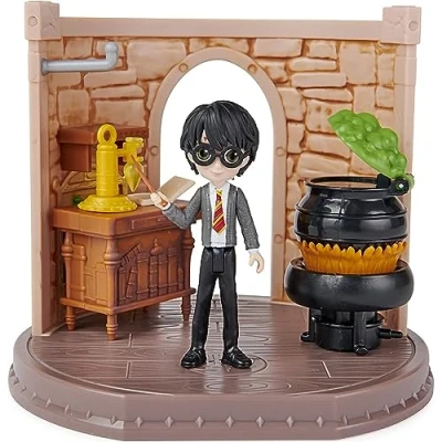 Bild av Wizarding World Harry Potter, Magical Minis Potions klassrum med exklusiv Potter figur och tillbehör, barnleksaker för åldrarna 5 uppåt
