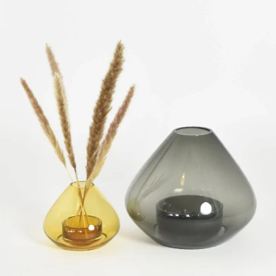 Bild av AYTM Lykta Uno, vas, bärnsten, Ø 14 cm, höjd 11 glas