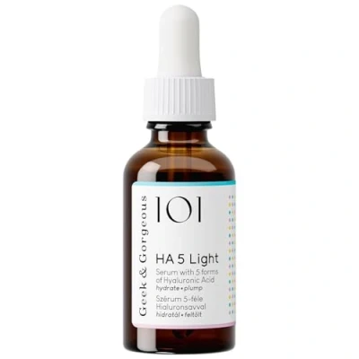 Bild av Geek &amp; Gorgeous HA 5 Light Hyaluron ansiktsserum med arter hyaluronsyra, hydrering och klämning för kombinationshud fet hud, 30 ml