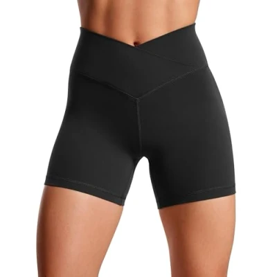Bild av CRZ YOGA Damskie Butterluxe Crossover Spodenki rowerowe 5 Inches/Criss Cross High Waisted Trening do jogi Buttery Soft Svart S
