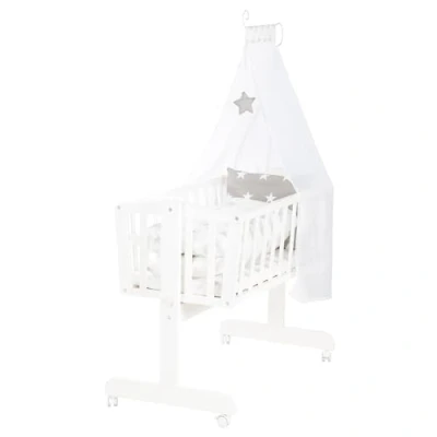 Bild av roba Babysäng Little Stars 40 x 90 cm i trä Vagga &amp; Sänguppsättning komplett med låsfunktion textilutrustning Vit/Grå