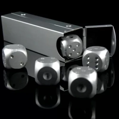Bild av 6 sidig tärningsset aluminiumlegering DND tärningar bordsspel pokerspel set med förvaringsbox, 5 st (färg: Silver, upplaga: Rektangel)