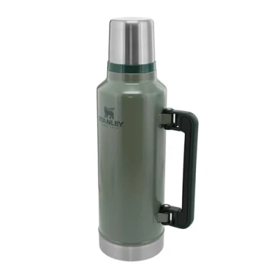 Bild av Stanley Classic Vacuum bottle 1,90L Water