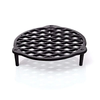 Bild av BBQ Nerd© Stapelgaller av gjutjärn Ø 22 cm för 4,2 l kastrull Användning ångkokning i holländsk ugn grillgaller eldgaller underlägg