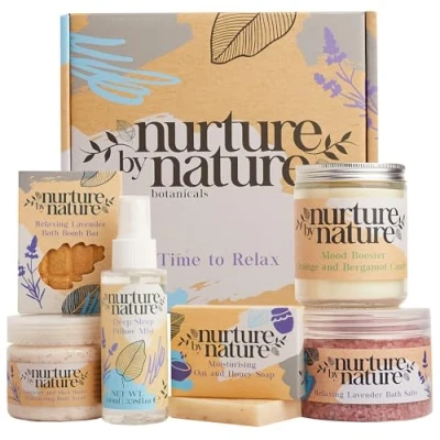 Bild av RELAX &amp; CALM Pamper Spa Gift Set for Women By Nurture Nature Essential Oils, Lavender, Bath Salts, Aromatherapy, Soap, Bombs, Candle Christmas