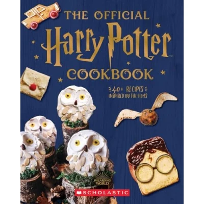 Bild av the Official Harry Potter Cookbook: 40+ Recipes Inspired by Films