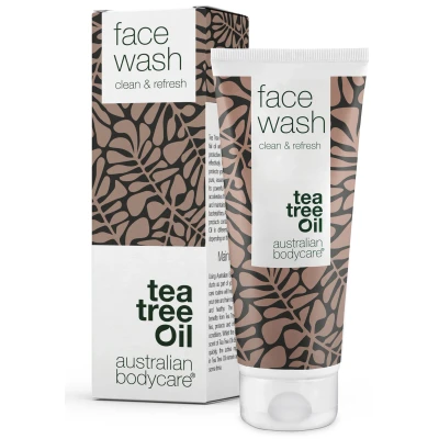 Bild av Australian Bodycare Face Wash Tea Tree Oil 100ml Rengör huden effektivt från finnar och överproduktion av talg mot oren hud För daglig vård vid akne rosacea Bra fet