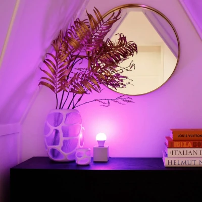 Bild av CALEX Smart WLAN glödlampa E27 med app och kompatibel Alexa röststyrning, WiFi filament lampa, dimbar glas, 8,5 W, RGB, 1 st (1 pack)