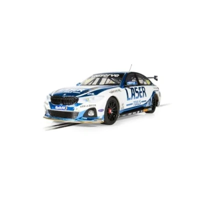 Bild av Scalextric bilar C4526 BMW 330e NGTC Laserverktyg Jake Hill 2023 Leksaksbil för användning med racerbanor eller set Presentidéer små barn pojke/flicka i åldern 3+