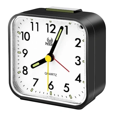 Bild av Mkitnvy väckarklocka analog tyst utan tickande, kvartsurverk med högt larm, nattlampa, snooze funktion, batteridriven bärbar för sovrum vardagsrum kontor resor