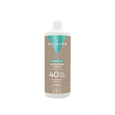 Bild av Valquer Profesional Premium Oxygenated Ultra Creamy 40 Vol (12%). Syrehaltigt vatten för färgämnen. permanent hårfärg 1 000 ml