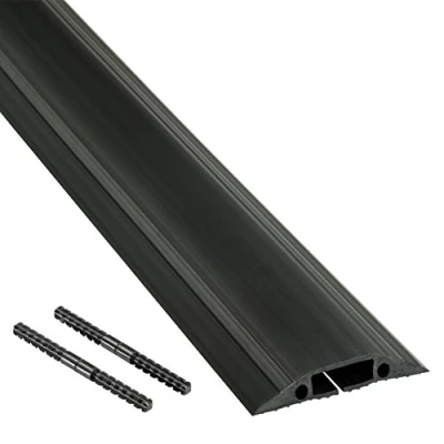 Bild av D Line länkbart kabelskydd för golv, kabelkåpa, ribbad icke splittad bas, försplittad ände, skyddar kablar och förhindrar snubbelrisk Kabelhålighet på 30 (B) x 10 mm (H) 1,8 meter längd, svart