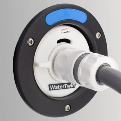 Bild av Watertwin Husbil vattentankadapter Caravan påfyllningssticka tillbehör vattentanklock med dubbel Gardena anslutning (adapter för tanklock 3 stift D:78)