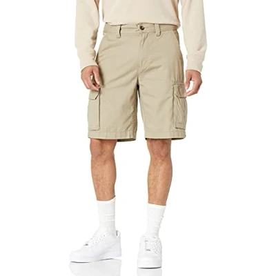 Bild av Amazon Essentials herrshorts med klassisk passform (finns i stora och långa), mörk kakibrun, 40