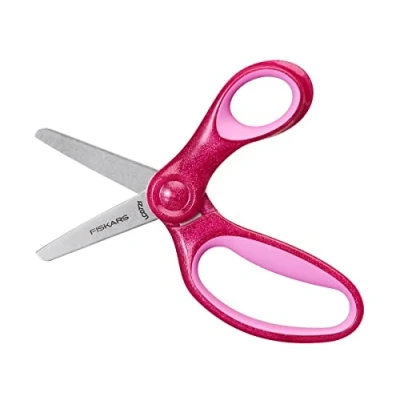 Bild av Fiskars barnsax, För barn över 6 år, Längd: 13 cm, Passar höger och vänsterhänta, Metallblad/plasthandtag, Rosa Glitter, 1064074