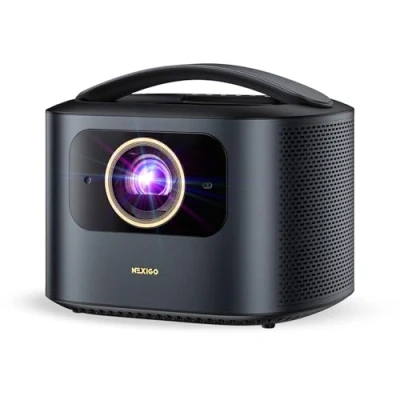 Bild av NexiGo TriVision Ultra, 4K Tri LED Laser Portabel Projektor, 2600 Lumen, Ingen Laserspräcklighet, Ögonbelastning, Dolby Vision, HDR10+, Trädgårds /Hembiograf med 3D, 30W DTS Virtual:X