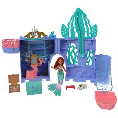 Bild av Mattel Storytime Stackers lekset baserat på Disneys Den lilla sjöjungfrun med Ariels grotta, stapelbart dockhus liten docka och 10 tillbehör HPL54