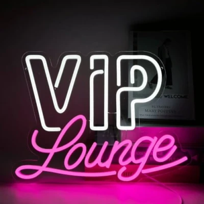 Bild av VIP Lounge neonskylt för väggdekoration, rosa vit med bokstäver, neonljusskylt, VIP, neonljus USB laddare, hotell, klubb, café, bar, kontor, köpcentrum, spelrum