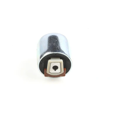 Bild av SKF VKDS 331076 Silent Bloc De Triangle Support hydraulique AUDI: Q5, A5 B8 Coupe, A4 Avant
