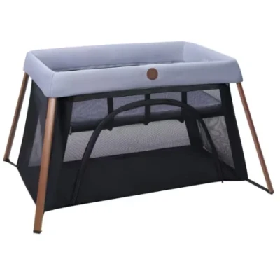 Bild av Maxi Cosi Iris2, 2 i 1 Baby Resesäng, 0 3 år, 15 kg, Kompakt Sovlägen, Fönster på Sidan, Hopfällbar och Lätt Vikt, Utdragbar Madrass, Eco Care, Essential Grey
