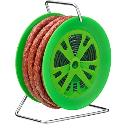 Bild av WURSTBARON® korv kabeltrumma i trädgårdsslangdesign, 3,5 m läcker Krakowkorv, hög kvalitet och rökig arom, gåva till hobbyträdgårdsmästare, 240 g